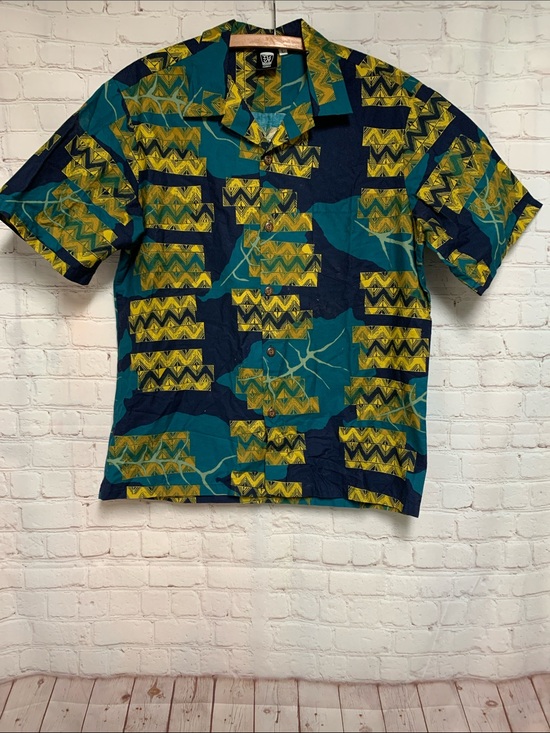 Other - NWOT Tutuvi Hawaii Hawaiian Shirt Size L